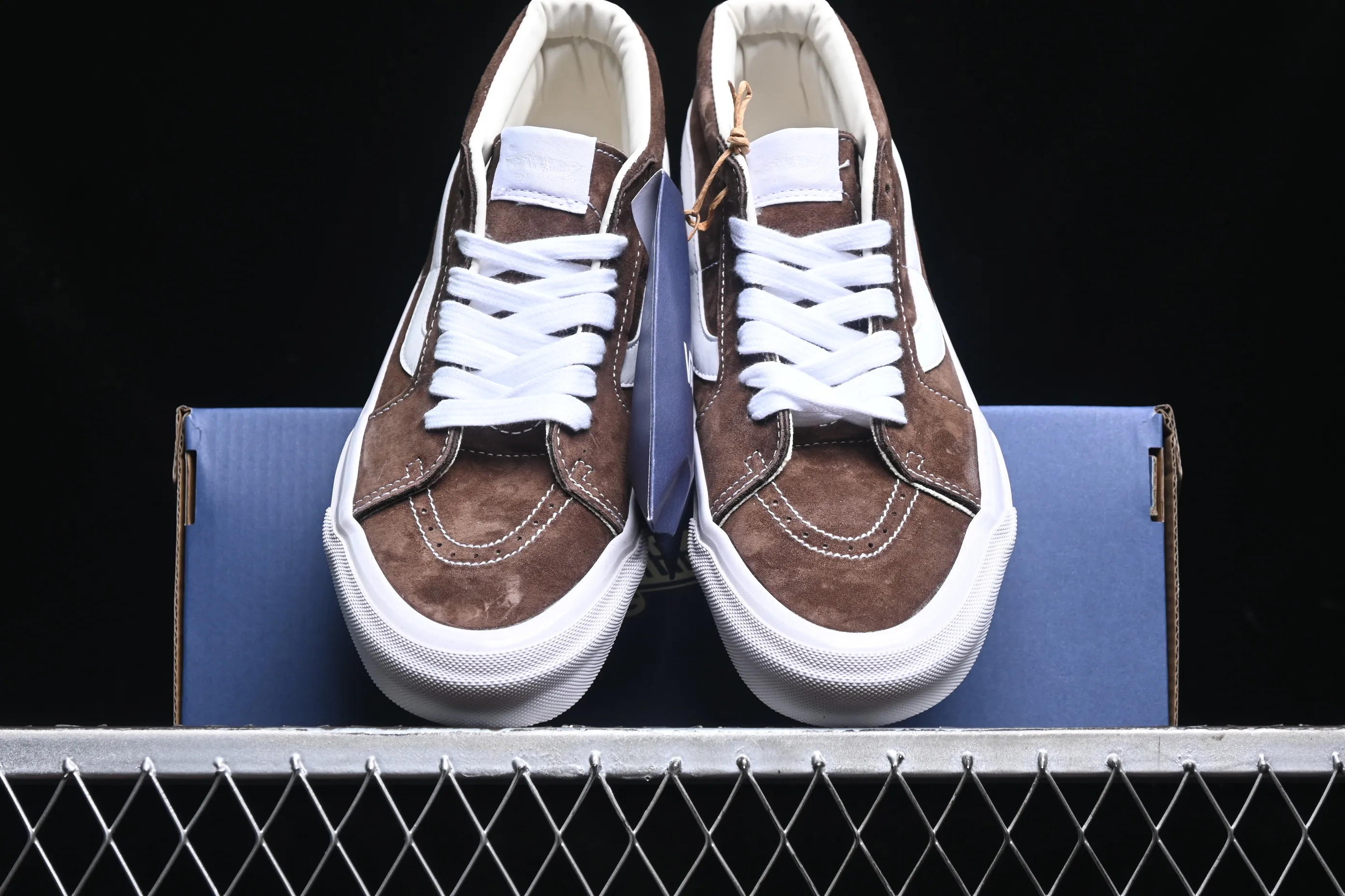 All categories Vans Vans series Vans Mid Vans China Vans Sk8-Mid Reissue 83 high-end branch suede casual retro skateboard shoes VN000CQQDMV